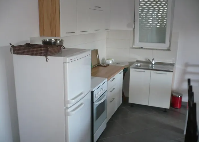 Apartment With Parking Space Maslenica, Novigrad - 6573 *