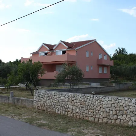 Apartman With Parking Space Maslenica, Novigrad - 6573 Jasenice